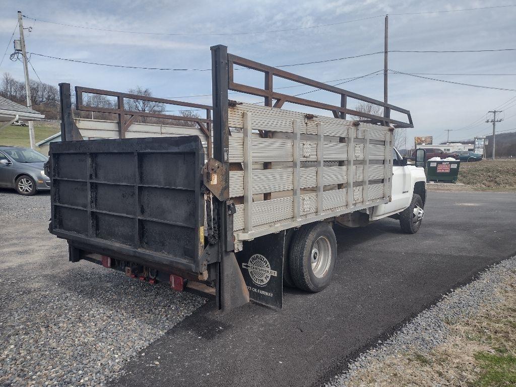 Chevrolet Silverado 3500HD Work Truck Long Box 4WD 2016