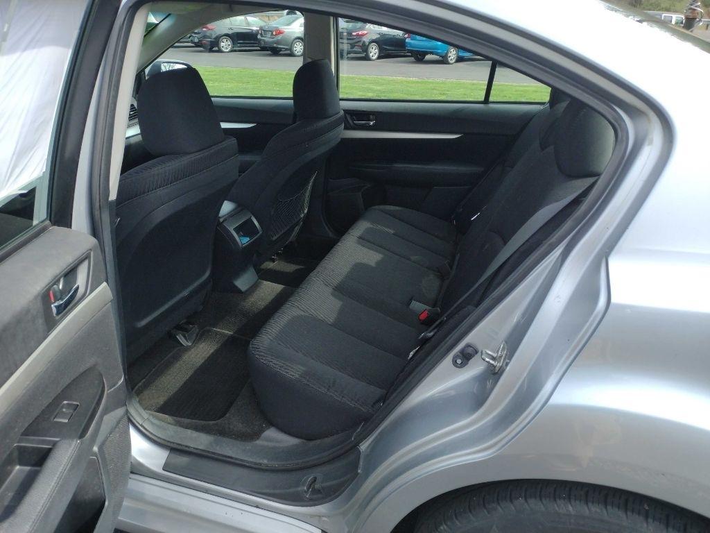 Subaru Legacy 2.5i 2012