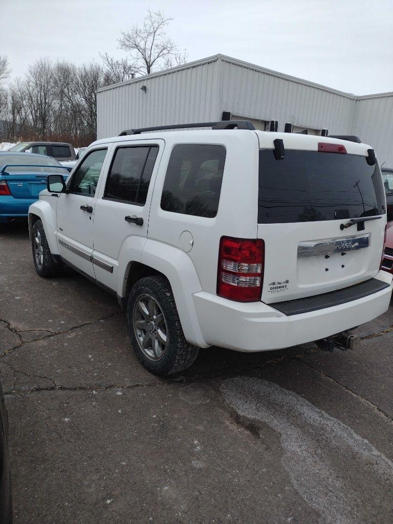 Jeep Liberty Sport 4WD 2012