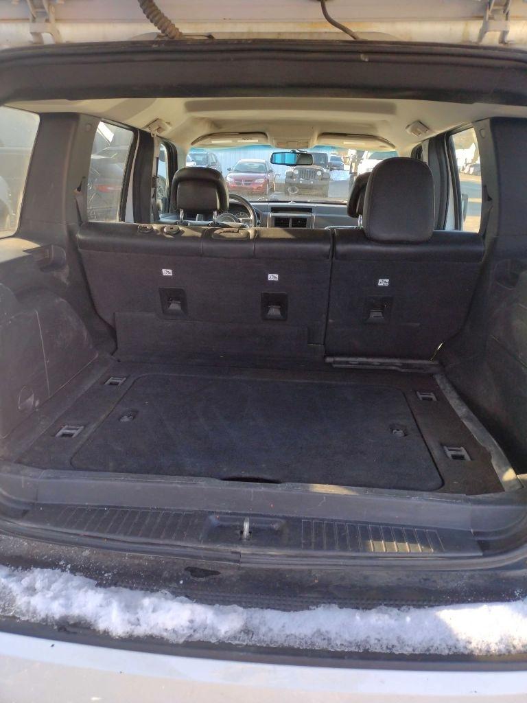 Jeep Liberty Sport 4WD 2012