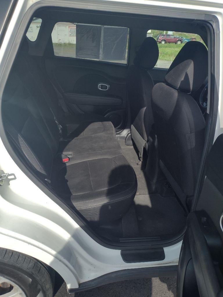 Kia Soul Base 6A 2016