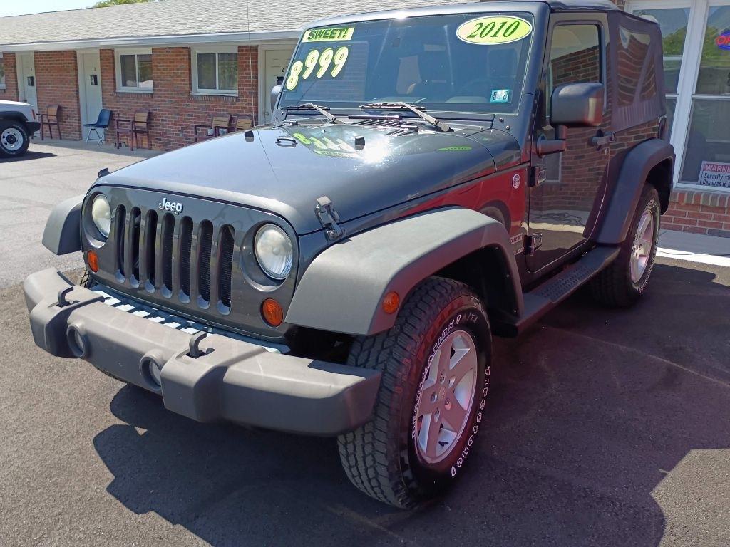 Jeep Wrangler Sport 4WD 2010