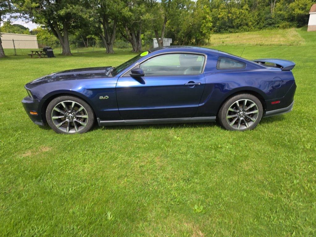 Ford Mustang GT Coupe 2012