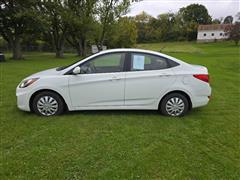 2013 Hyundai Accent 