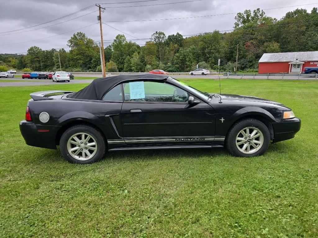 Ford Mustang Convertible 2000