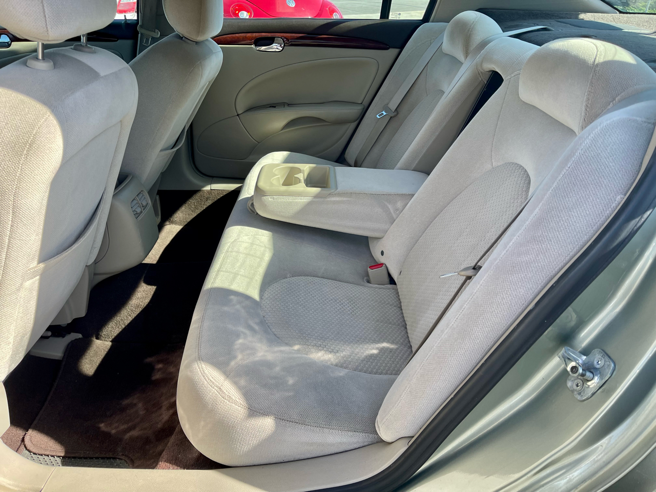 Buick Lucerne 4dr Sdn V6 CX 2007 Buick Lucerne 4dr Sdn V6 CX 2007