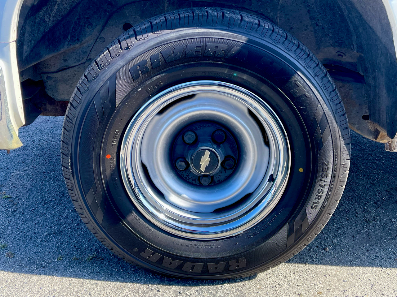 Chevrolet C/K 1500 Reg Cab 131.5" WB 1997 Chevrolet C/K 1500 Reg Cab 131.5" WB 1997