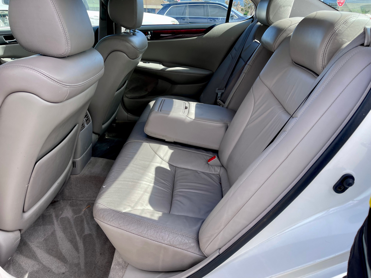 Lexus ES 300 4dr Sdn 2002 Lexus ES 300 4dr Sdn 2002