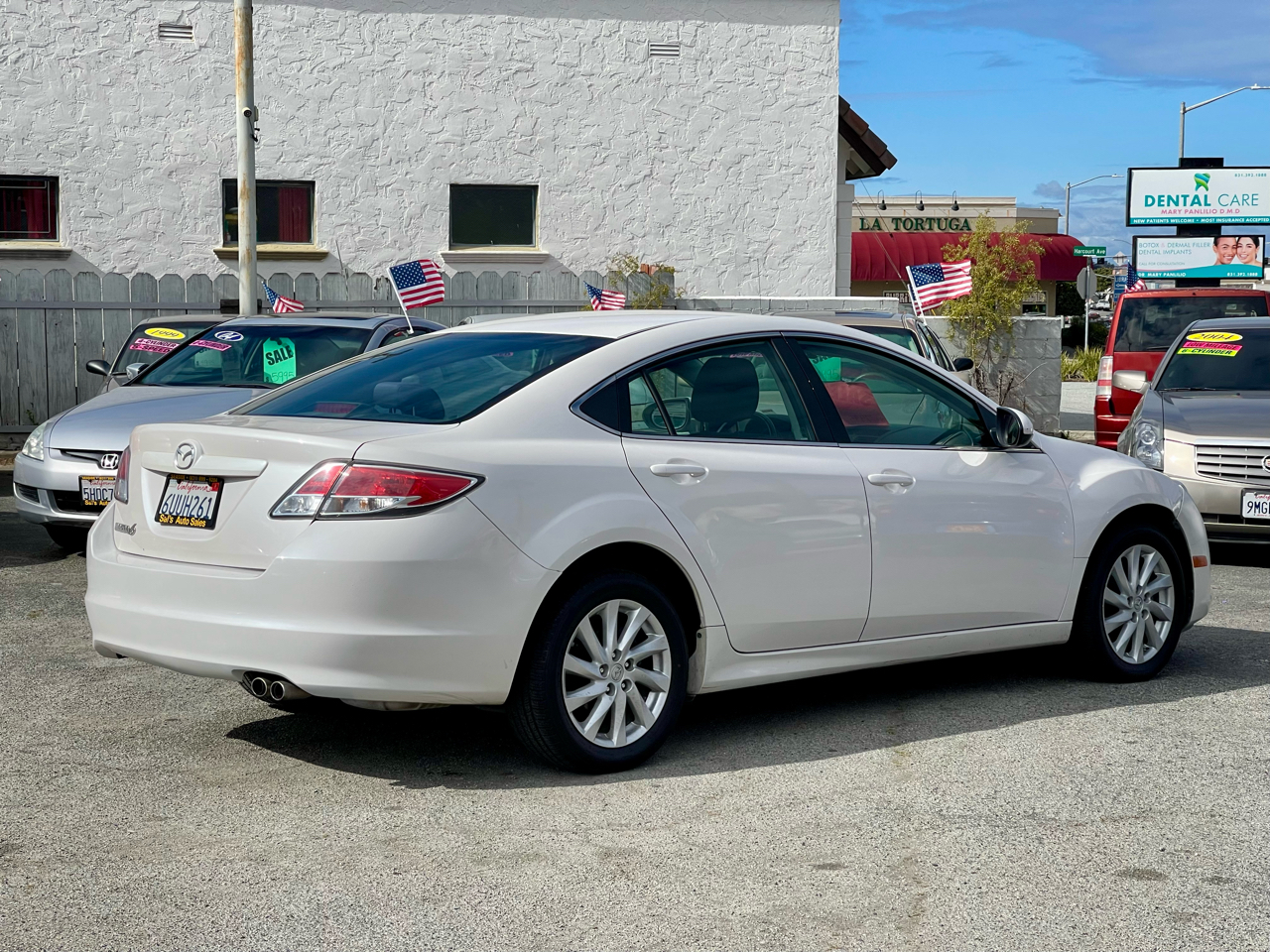 Mazda MAZDA6 4dr Sdn Auto i Touring 2012 Mazda MAZDA6 4dr Sdn Auto i Touring 2012