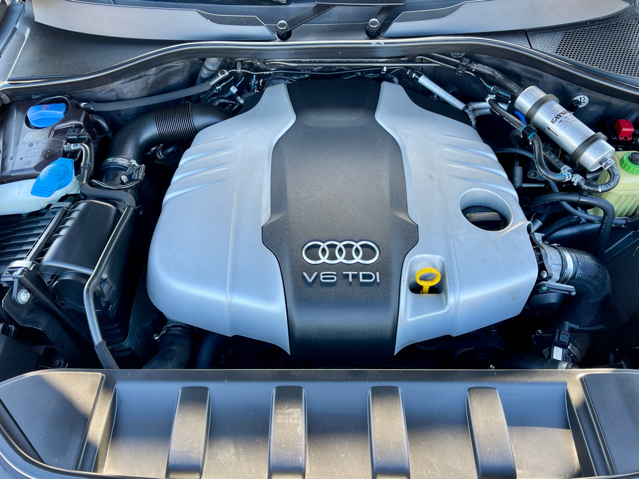 Audi Q7 quattro 4dr 3.0L TDI Premium Plus 2015 Audi Q7 quattro 4dr 3.0L TDI Premium Plus 2015