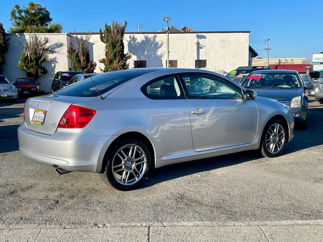 Scion tC Sports Coupe 4-Spd AT 2007