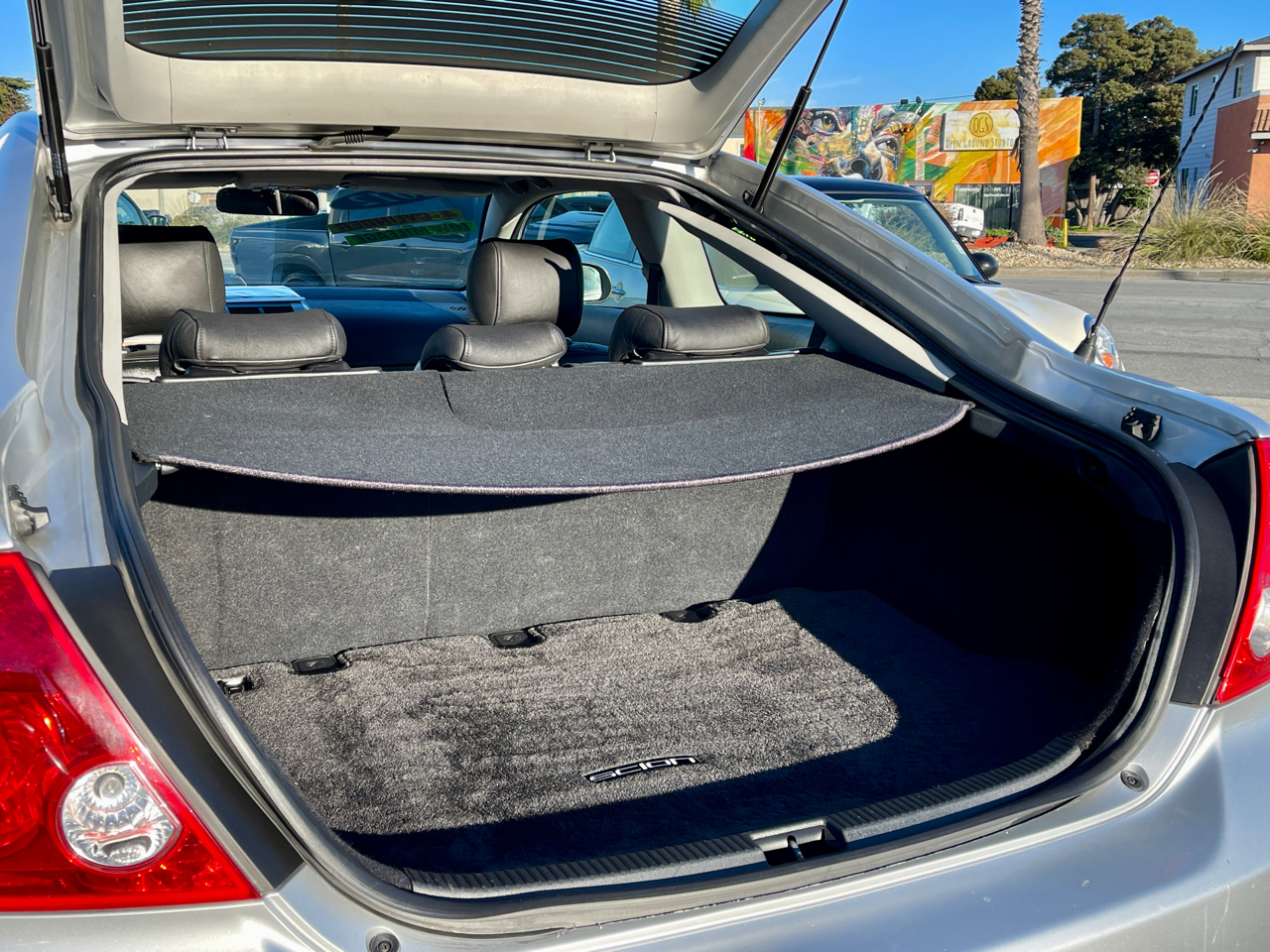 Scion tC Sports Coupe 4-Spd AT 2007