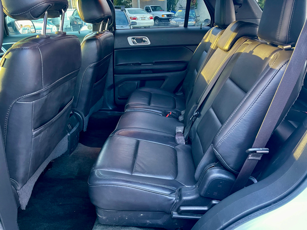 Ford Explorer 4WD 4dr XLT 2014