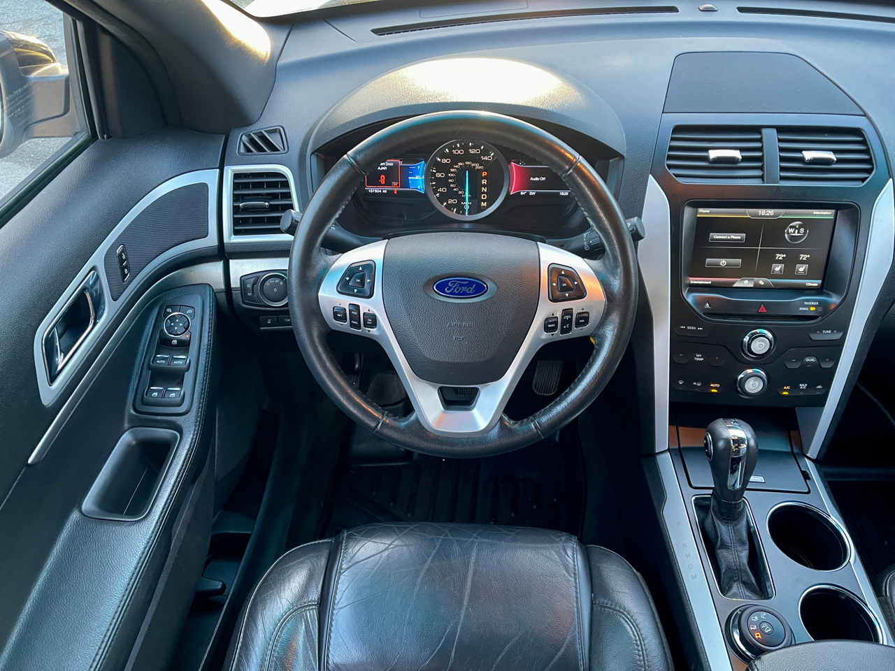 Ford Explorer 4WD 4dr XLT 2014