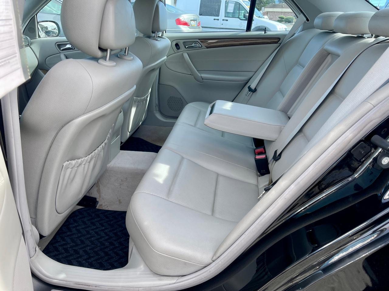 Mercedes-Benz C-Class C230 Sport Sedan 2007