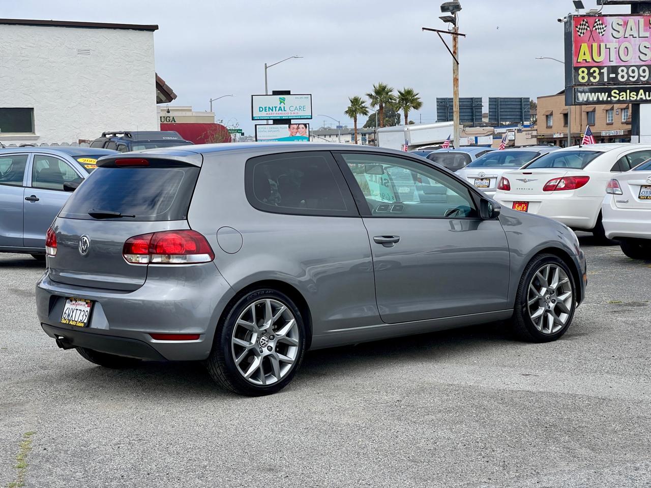 Volkswagen Golf 2dr HB Auto PZEV 2012