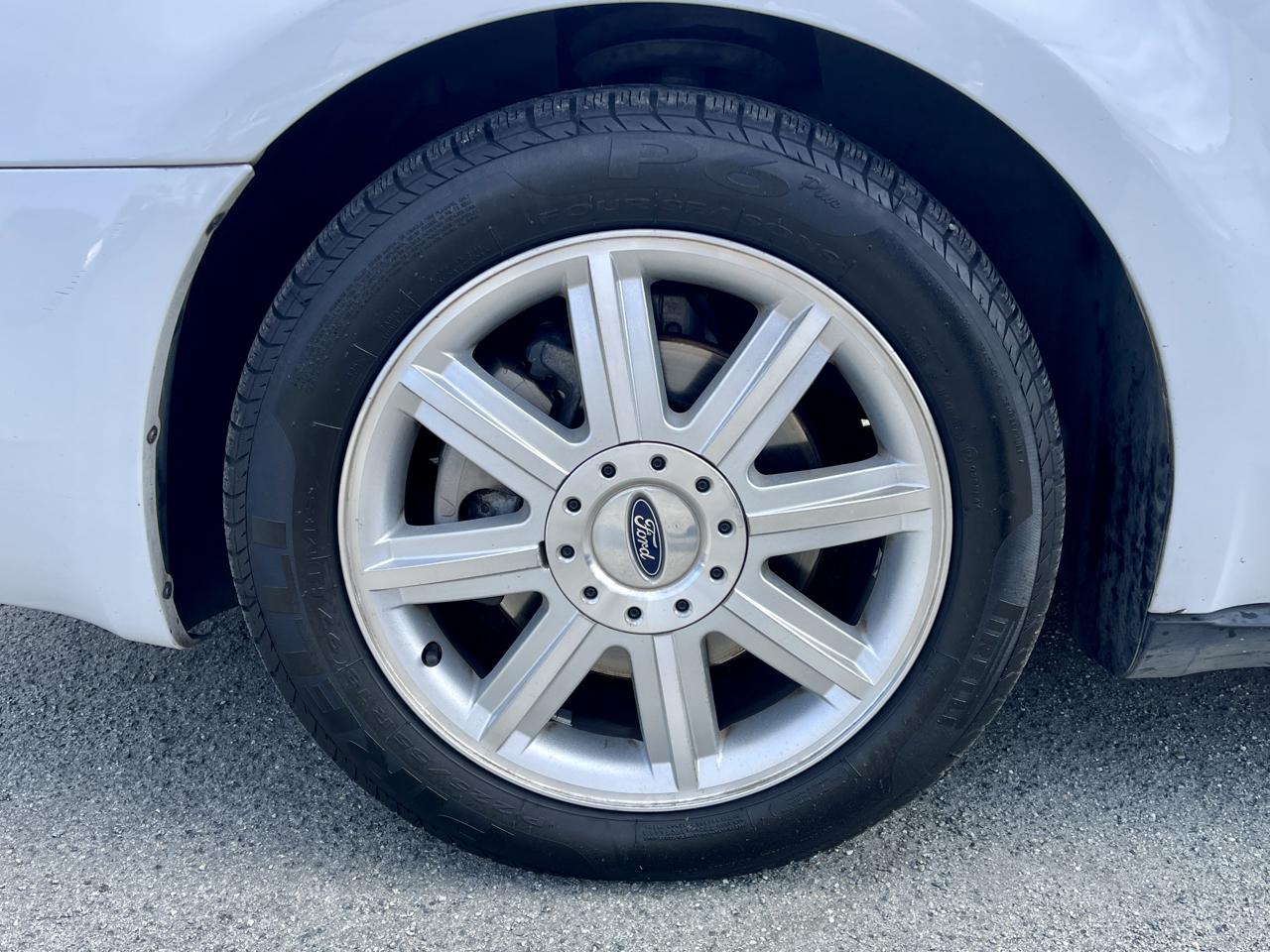 Ford Five Hundred 4dr Sdn Limited 2006