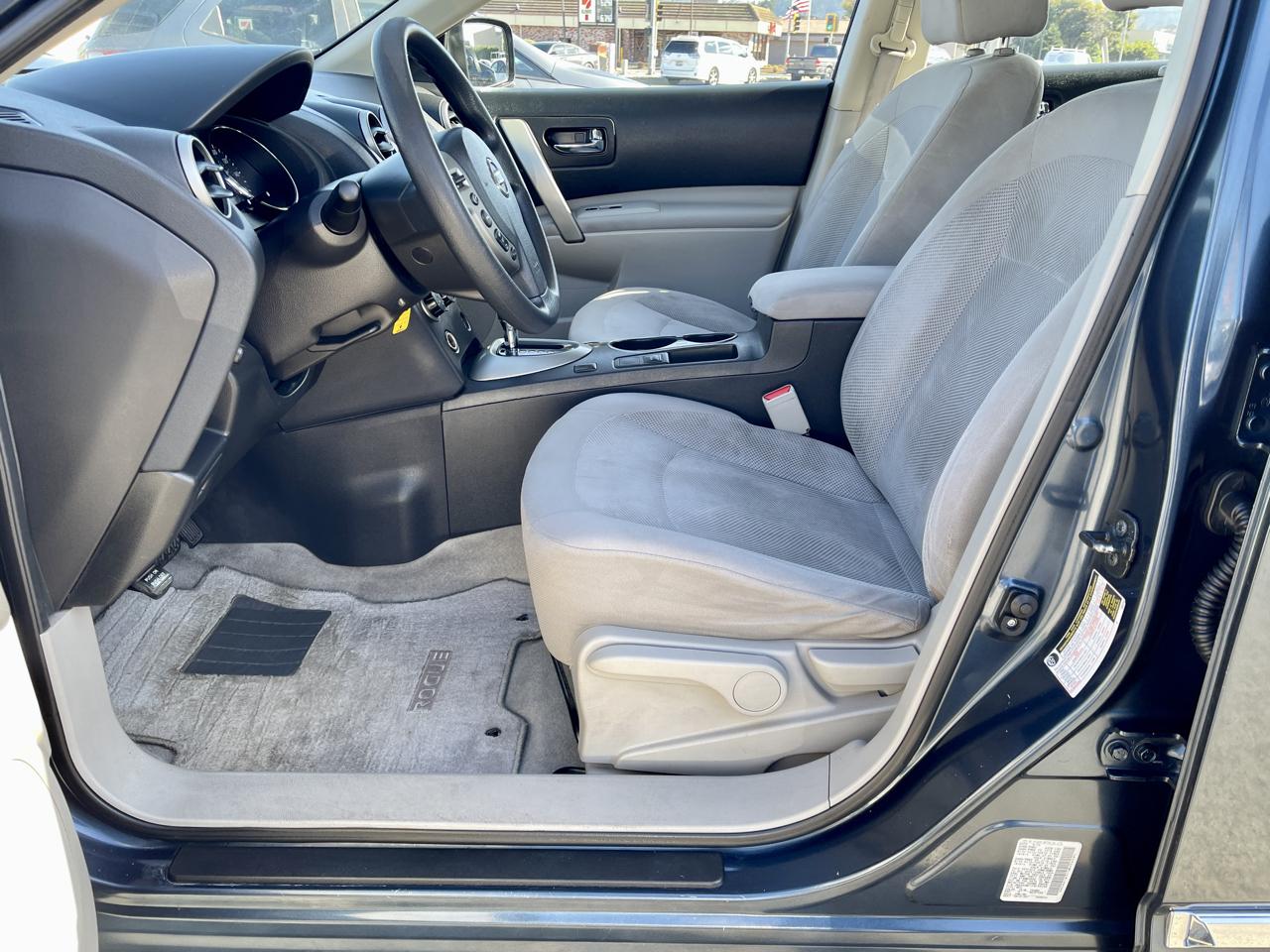 Nissan Rogue Select FWD 4dr S 2015
