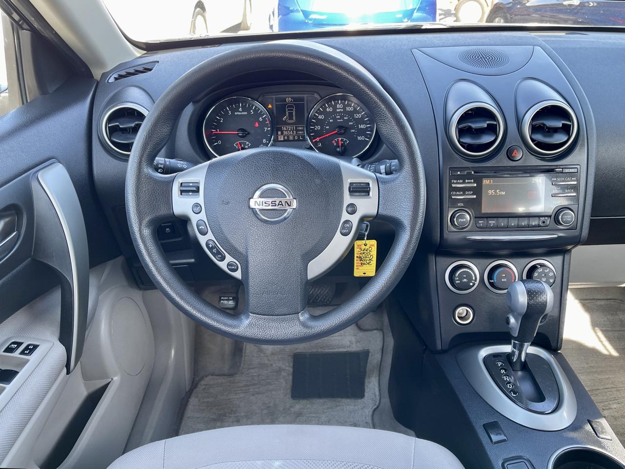 Nissan Rogue Select FWD 4dr S 2015