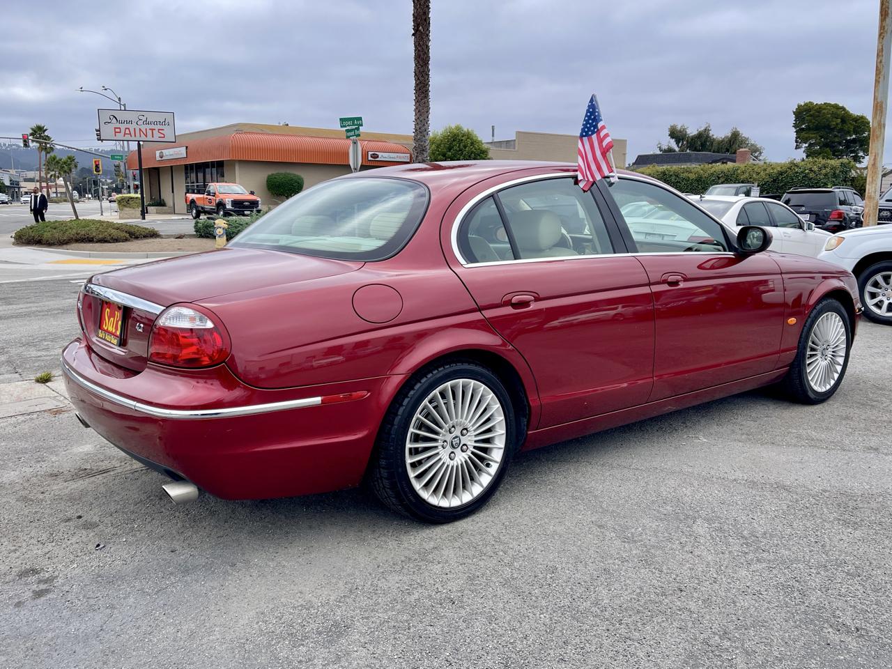 Jaguar S-Type 4dr Sdn V8 2005