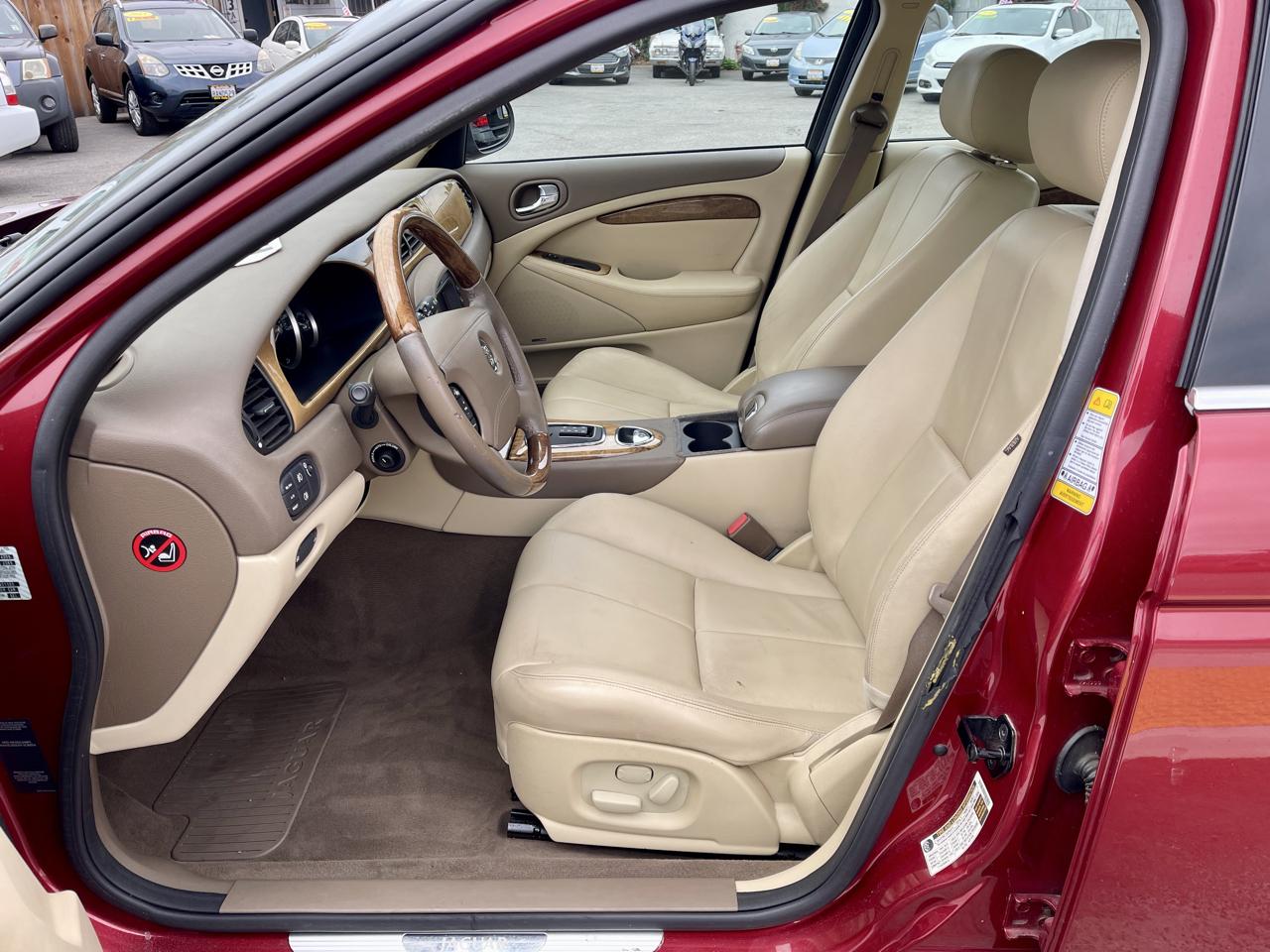 Jaguar S-Type 4dr Sdn V8 2005