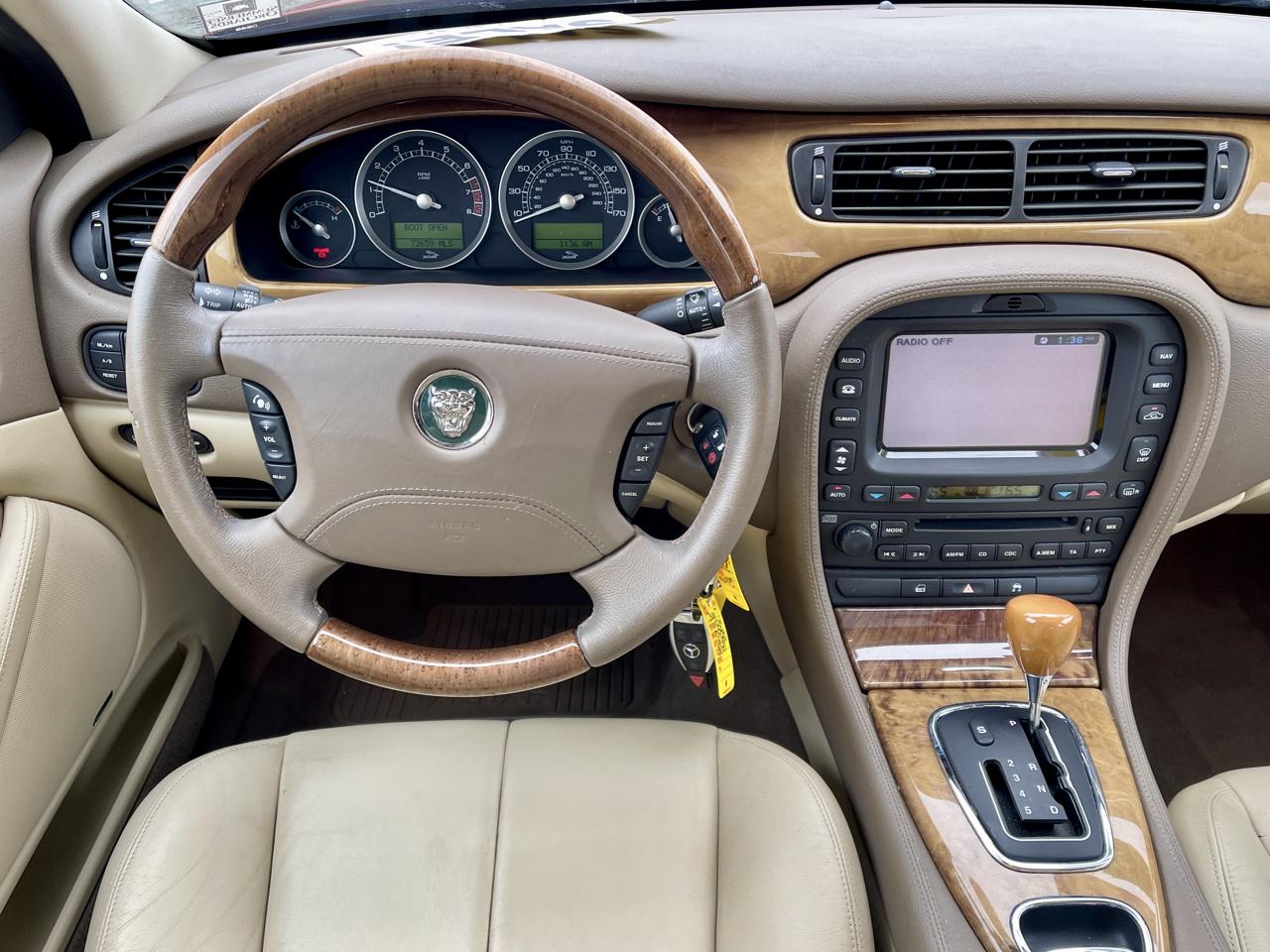 Jaguar S-Type 4dr Sdn V8 2005