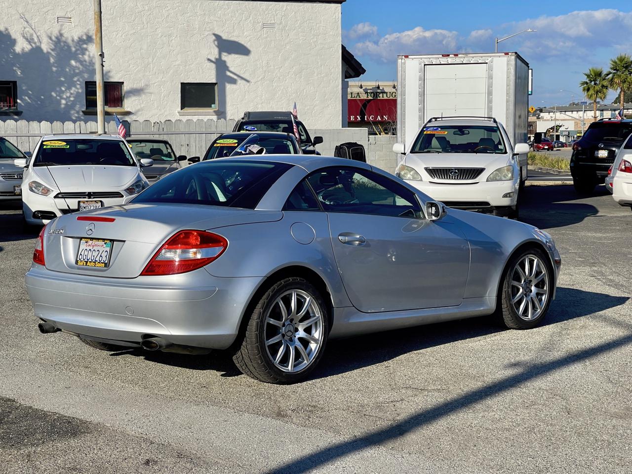 Mercedes-Benz SLK-Class Roadster 3.5L 2005