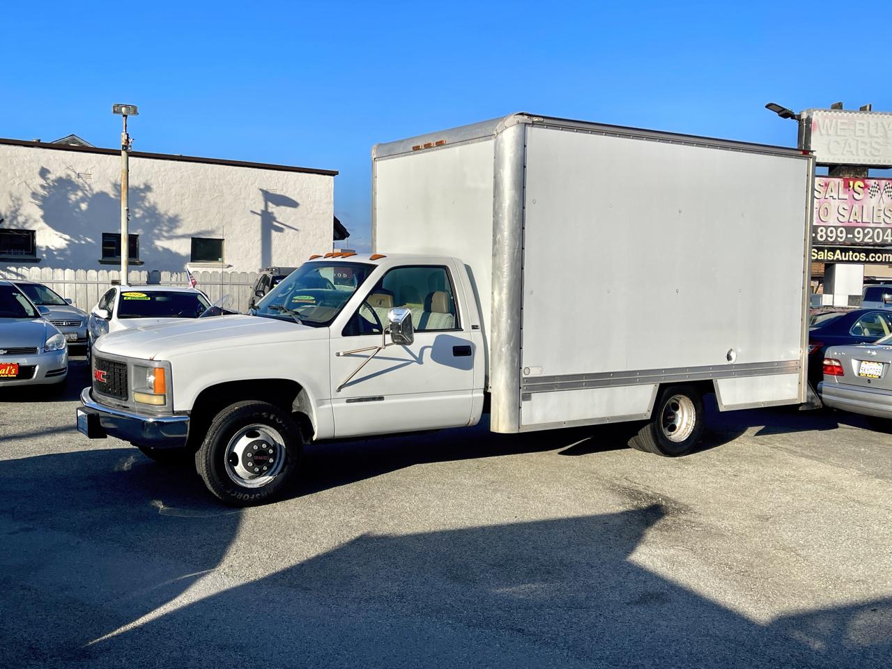 GMC Sierra 3500 Reg Cab 135.5" WB, 59.7" CA DRW 1995