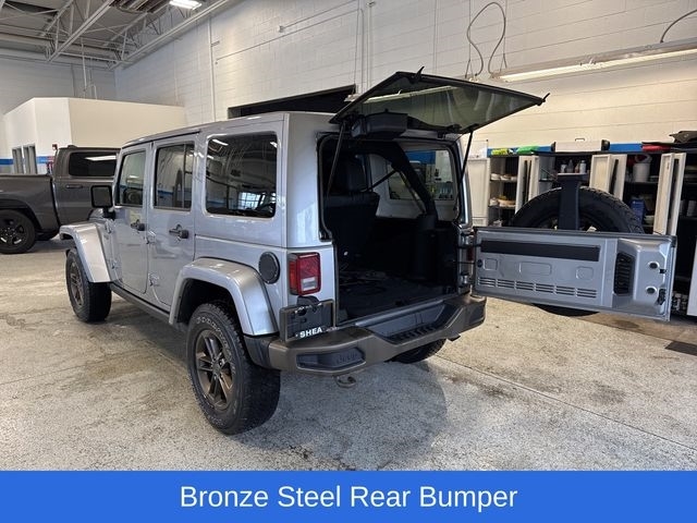 Jeep Wrangler Unlimited Sahara 4WD 2017