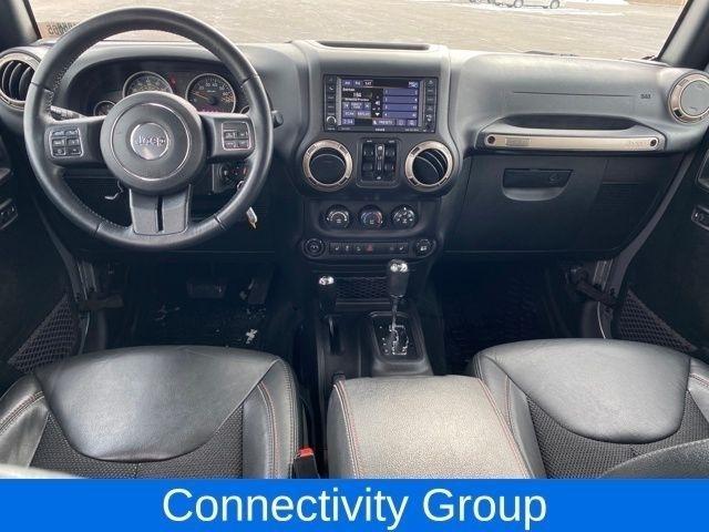 Jeep Wrangler Unlimited Sahara 4WD 2017