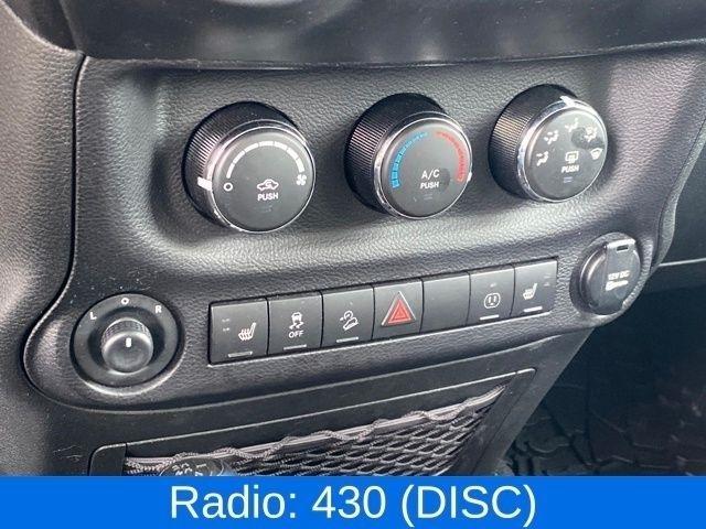 Jeep Wrangler Unlimited Sahara 4WD 2017