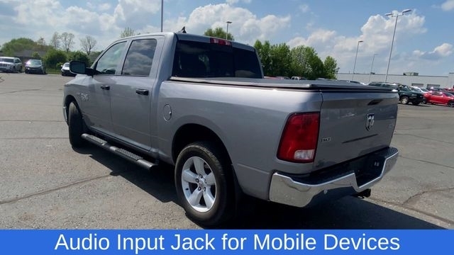 RAM 1500 Classic Tradesman Crew Cab SWB 4WD 2022