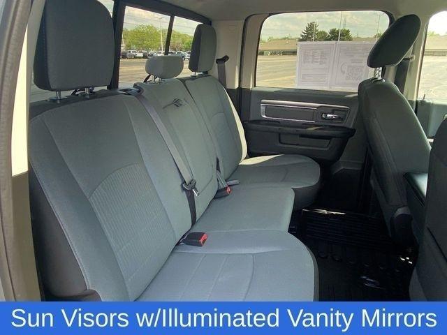 RAM 1500 Classic Tradesman Crew Cab SWB 4WD 2022