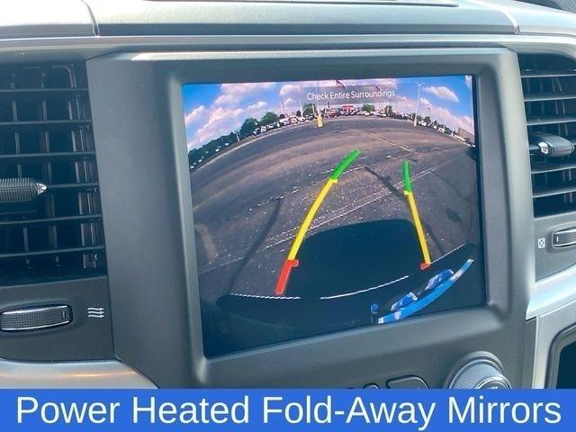 RAM 1500 Classic Tradesman Crew Cab SWB 4WD 2022