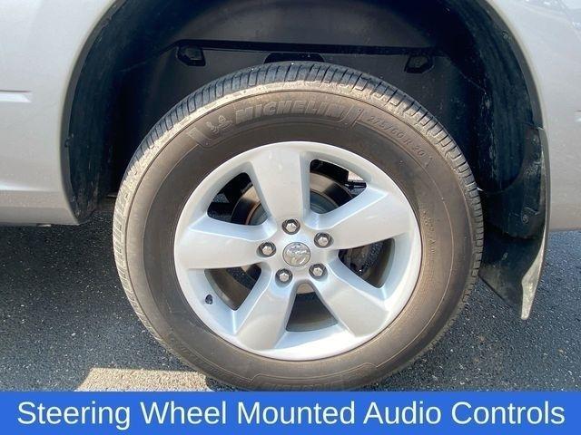 RAM 1500 Classic Tradesman Crew Cab SWB 4WD 2022