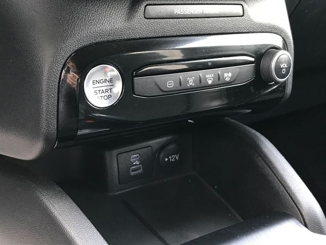 Ford Escape Plug-in Hybrid Base 2023