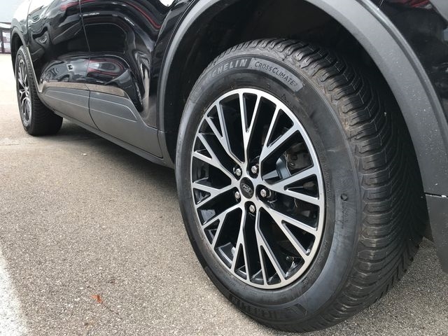 Ford Escape Plug-in Hybrid Base 2023