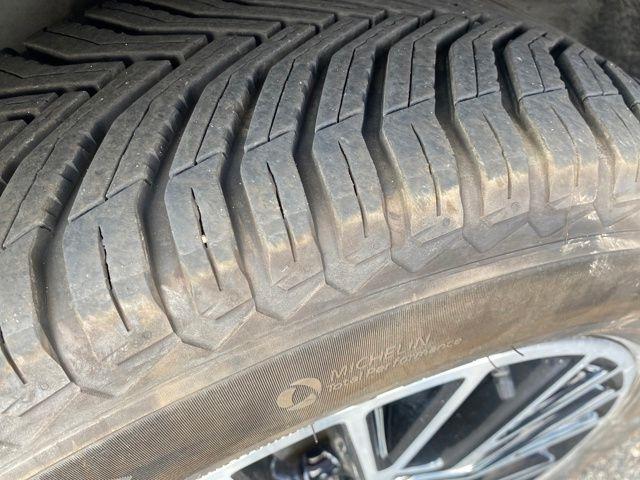 Ford Escape Plug-in Hybrid Base 2023