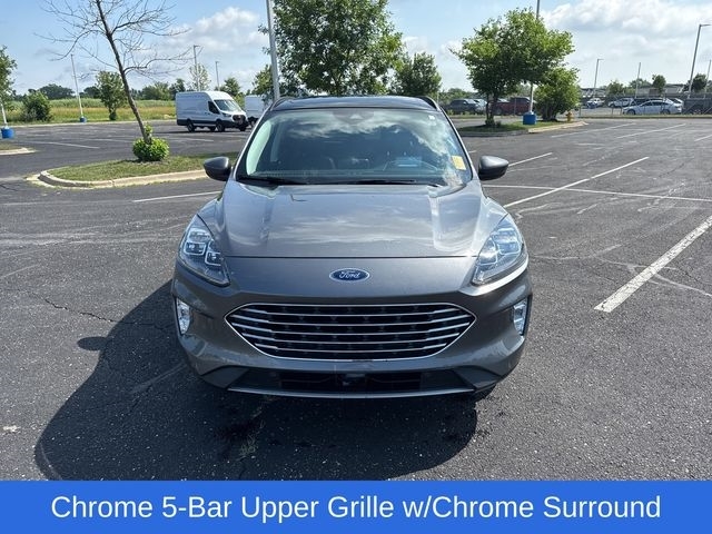 Ford Escape Hybrid Titanium AWD 2022