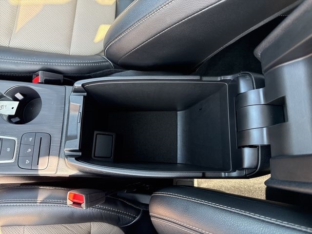 Ford Escape Hybrid Titanium AWD 2022