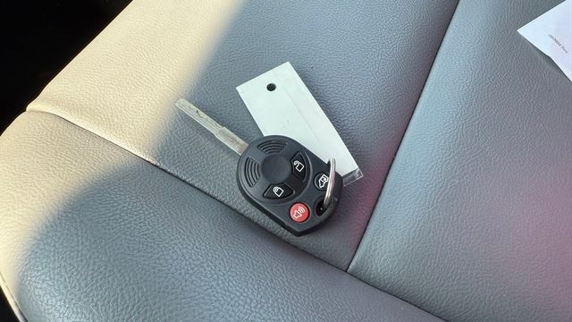 Ford Transit 350 Wagon Med. Roof XL w/Sliding Pass. 148-in. WB 2018