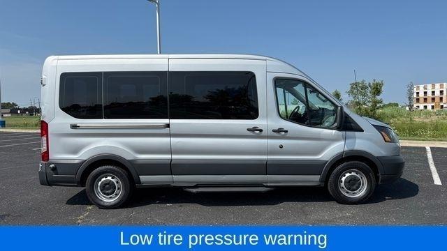Ford Transit 350 Wagon Med. Roof XL w/Sliding Pass. 148-in. WB 2018