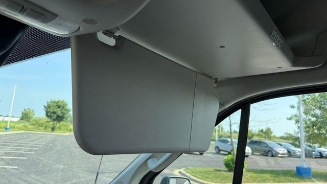 Ford Transit 350 Wagon Med. Roof XL w/Sliding Pass. 148-in. WB 2018