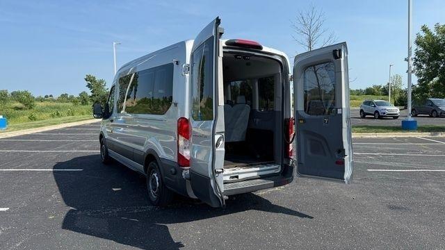 Ford Transit 350 Wagon Med. Roof XL w/Sliding Pass. 148-in. WB 2018