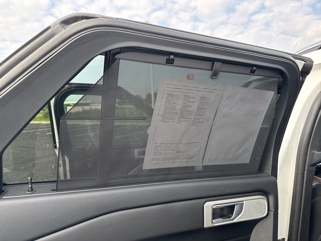 Ford Explorer Platinum AWD 2023