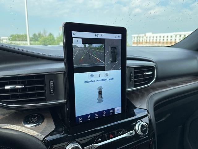 Ford Explorer Platinum AWD 2023