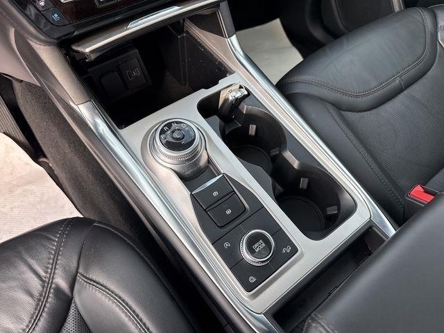 Ford Explorer Platinum AWD 2023