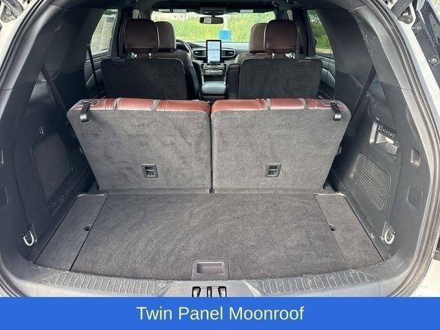 Ford Explorer Platinum AWD 2023