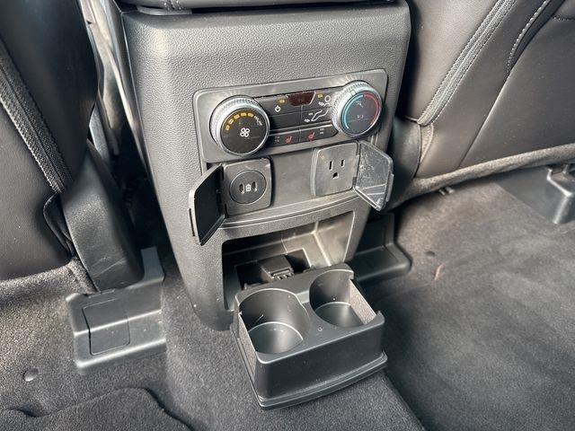 Ford Explorer Platinum AWD 2023