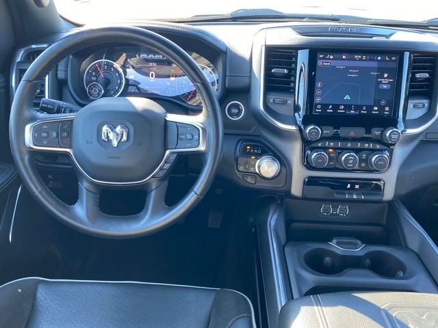 RAM 1500 Laramie Crew Cab SWB 4WD 2024